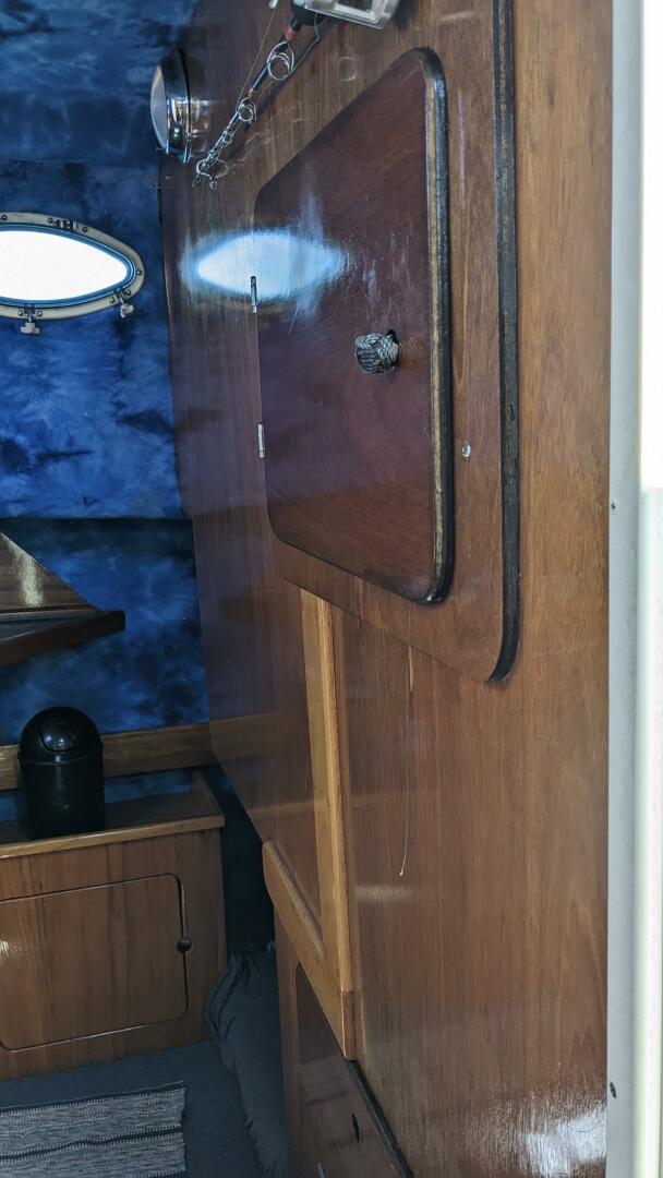 Slide: The Image of InteriorAft3 - 4703593