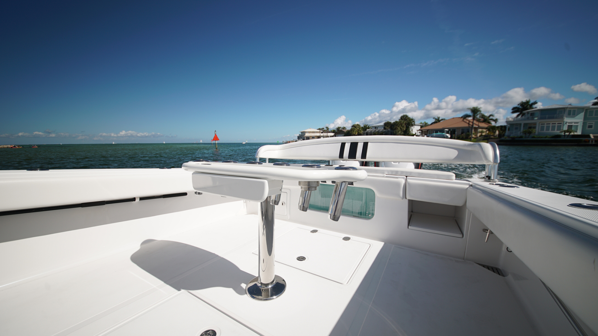 Slide: The Image of 2014 41 Bahama CC Cockpit - 1269885