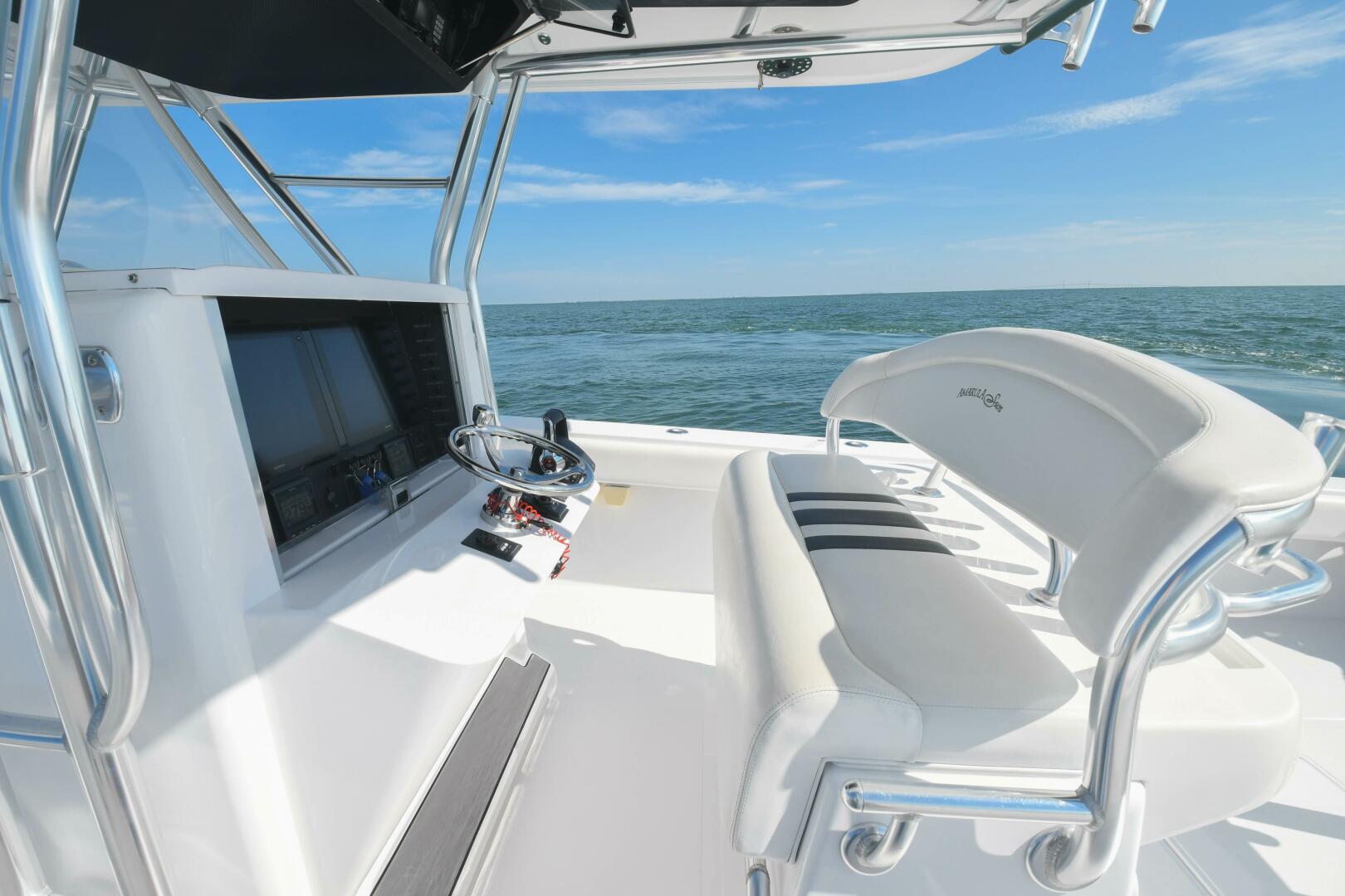 Slide: The Image of 2014 41 Bahama CC Helm - 3886862