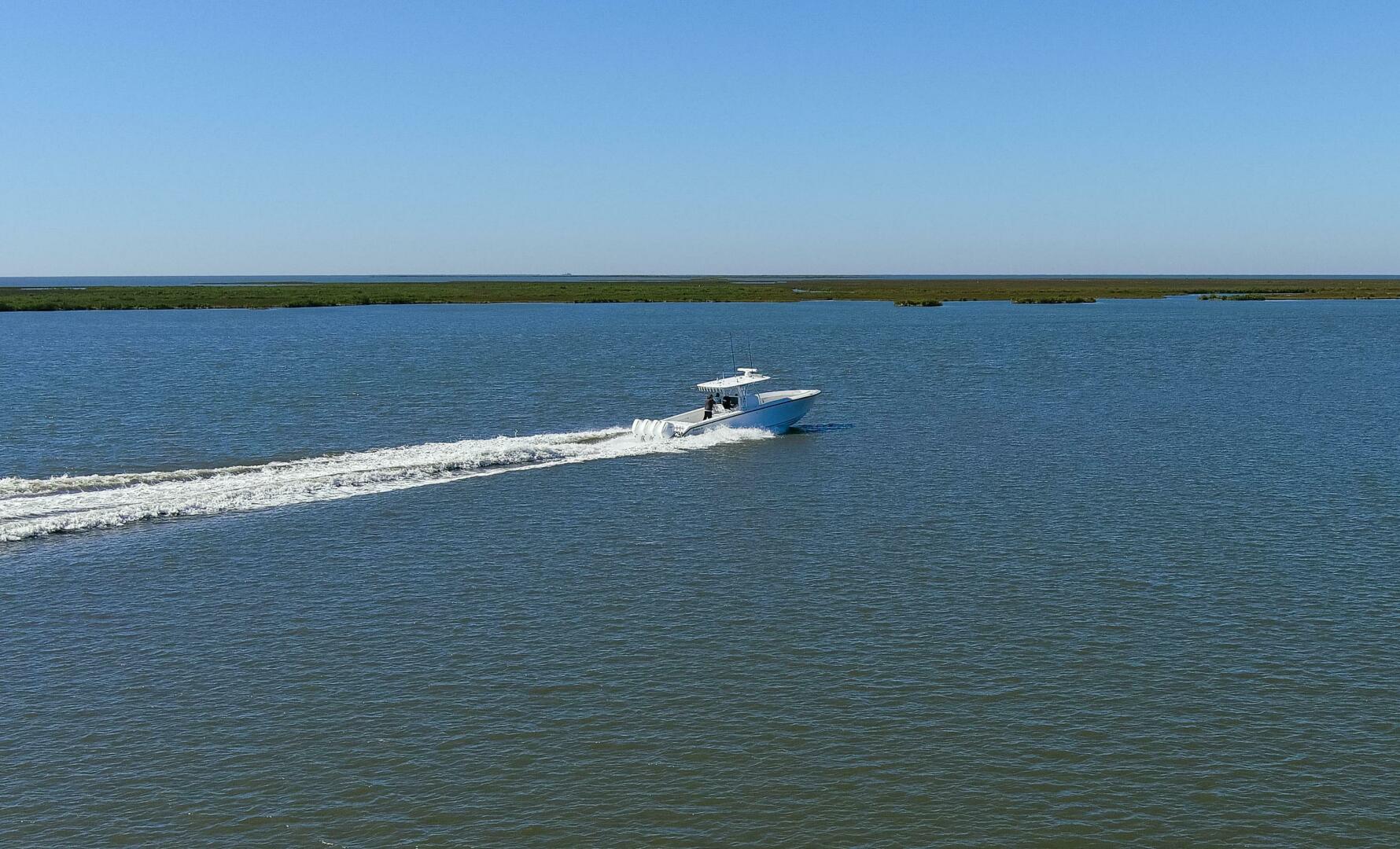 Slide: The Image of 2021 Bahama 41 Center Console - 4151872