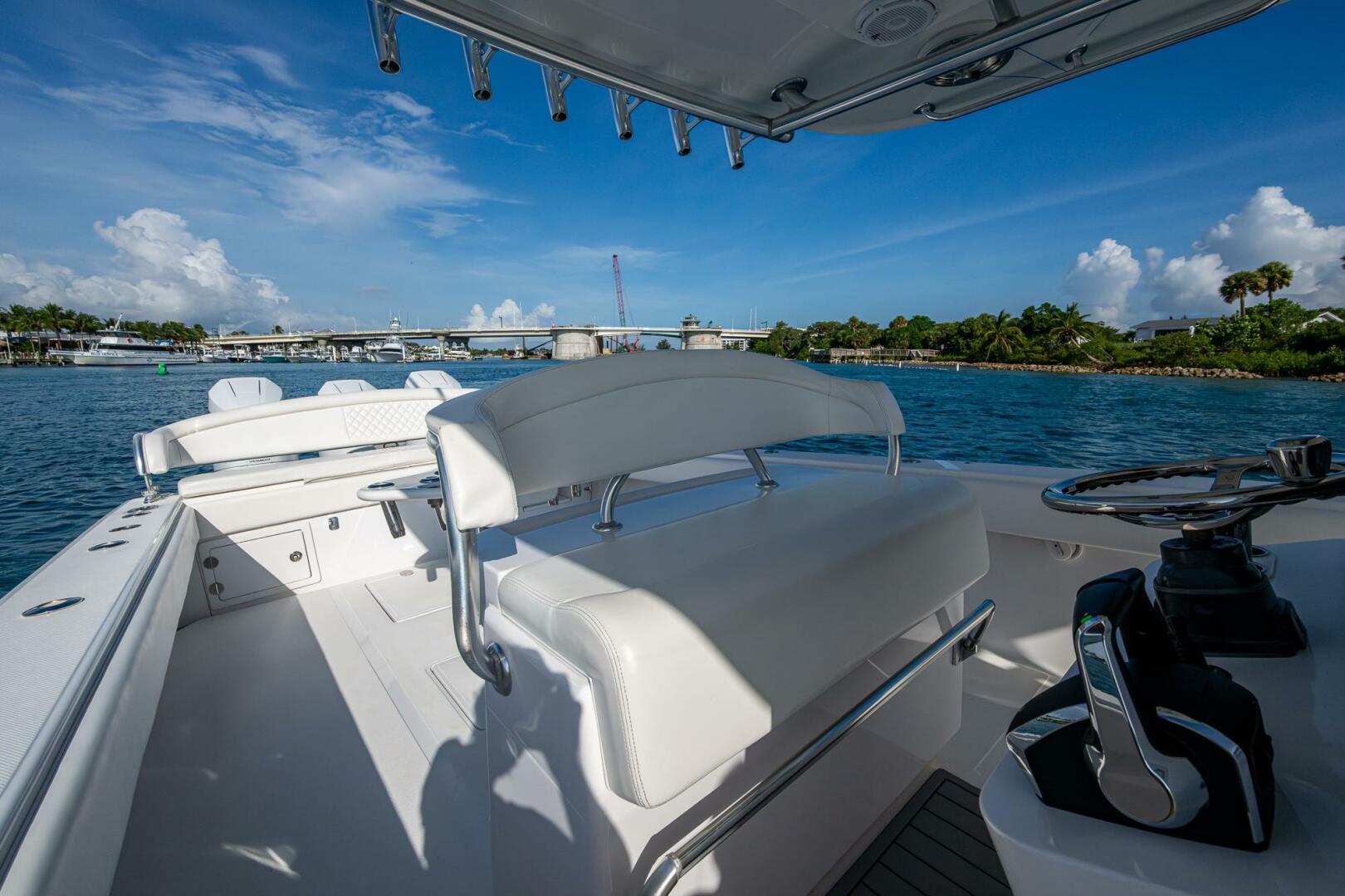 Slide: The Image of Bahama with Mercury V10's 2016 - 5386812