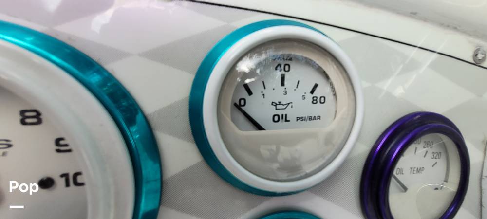 Slide: The Image of Oil Pressure Gauge - 14637734