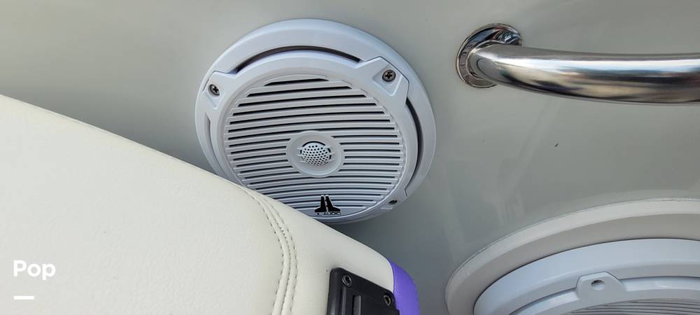 Slide: The Image of Exterior Speakers - 14637754