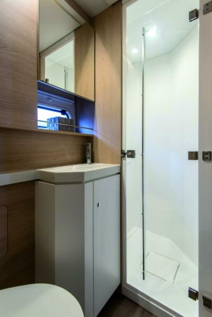 Slide: The Image of Bali 5.4- 4C/4H (2+2) 2025 - 5179445