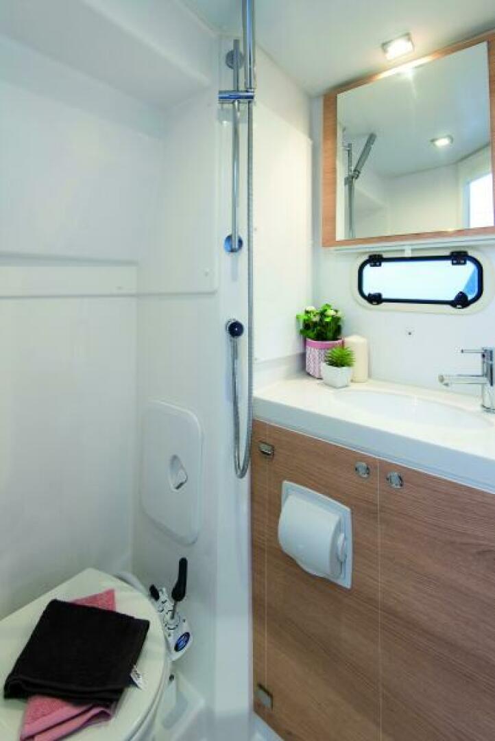 Slide: The Image of Bali 5.4- 4C/4H (2+2) 2025 - 5179446