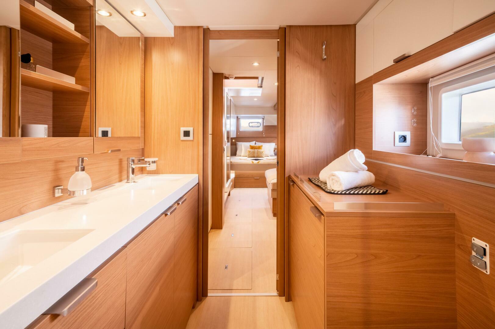Slide: The Image of Bali 4.4 Master Bathroom 1 - 5238995