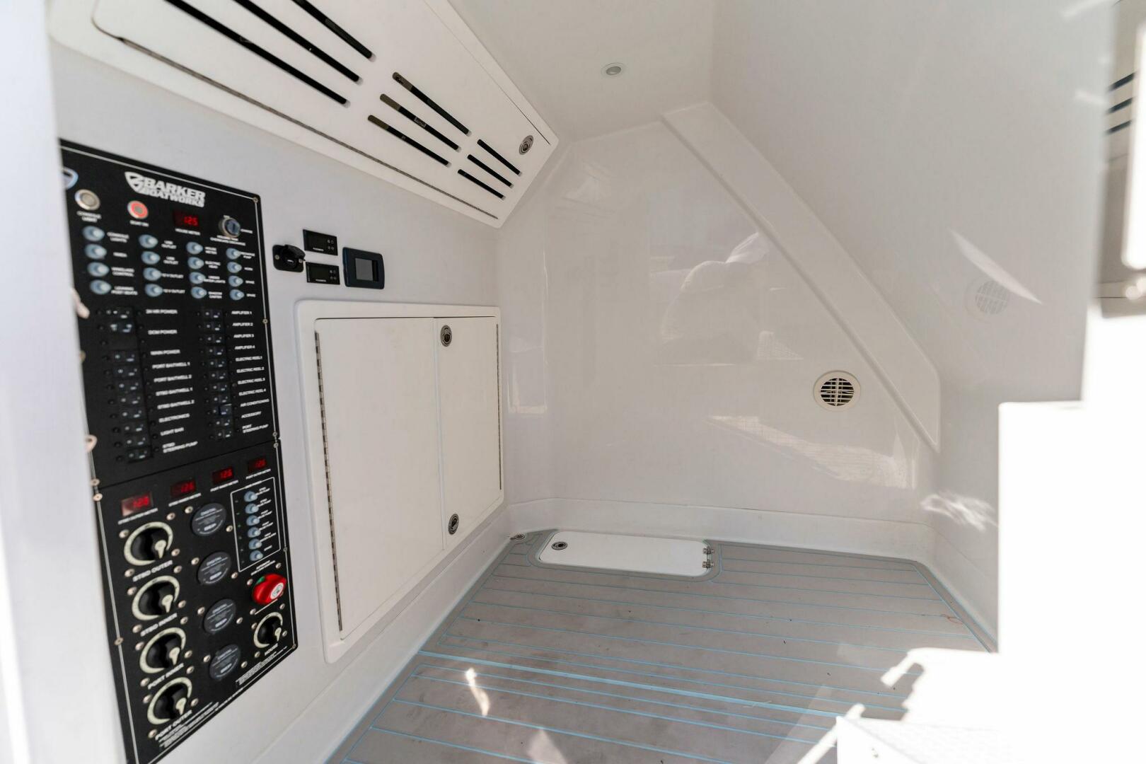 Slide: The Image of 2023 Barker Boatworks 40 HPC - 4492972