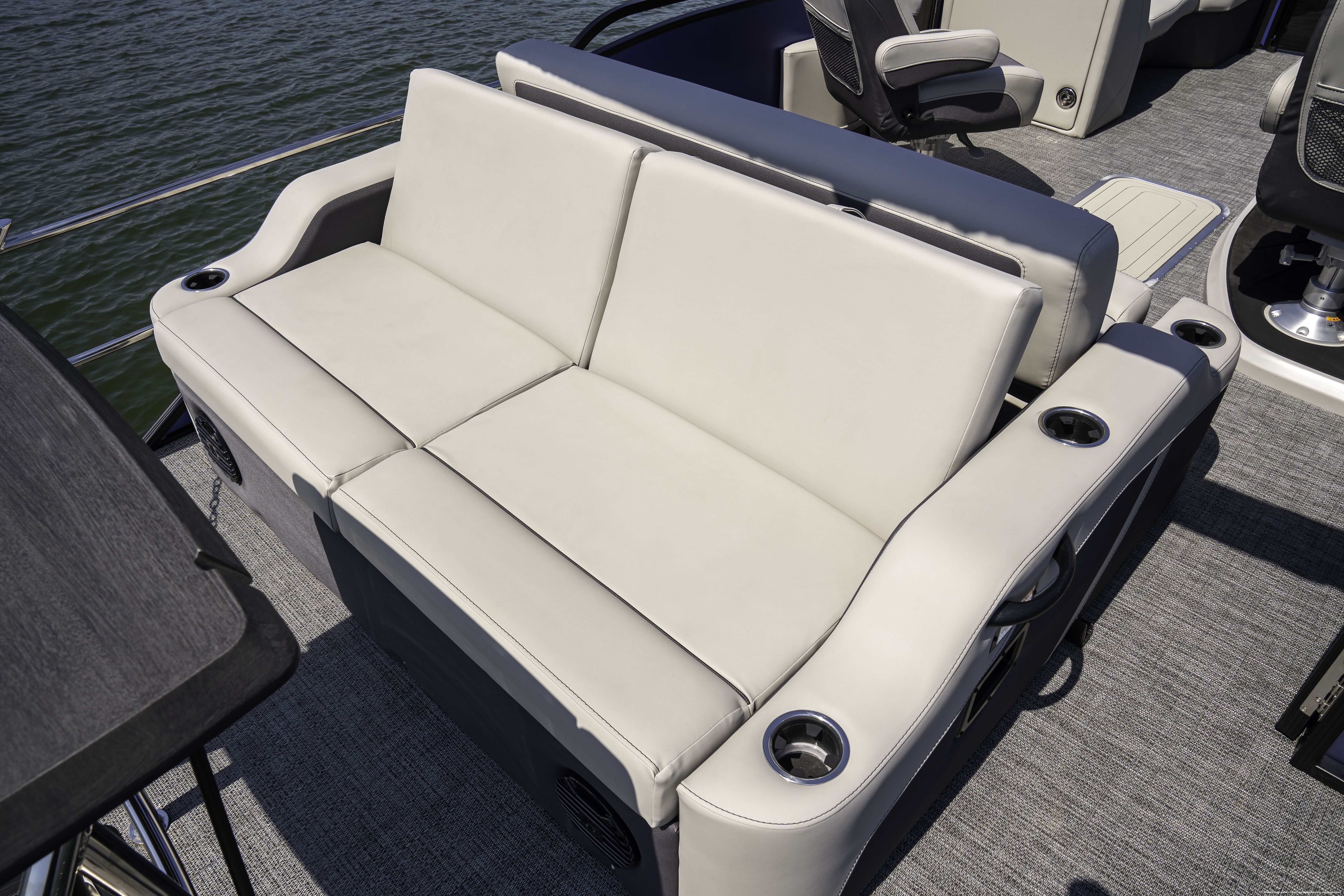 Slide: The Image of Barletta Cabrio 2025 - 26