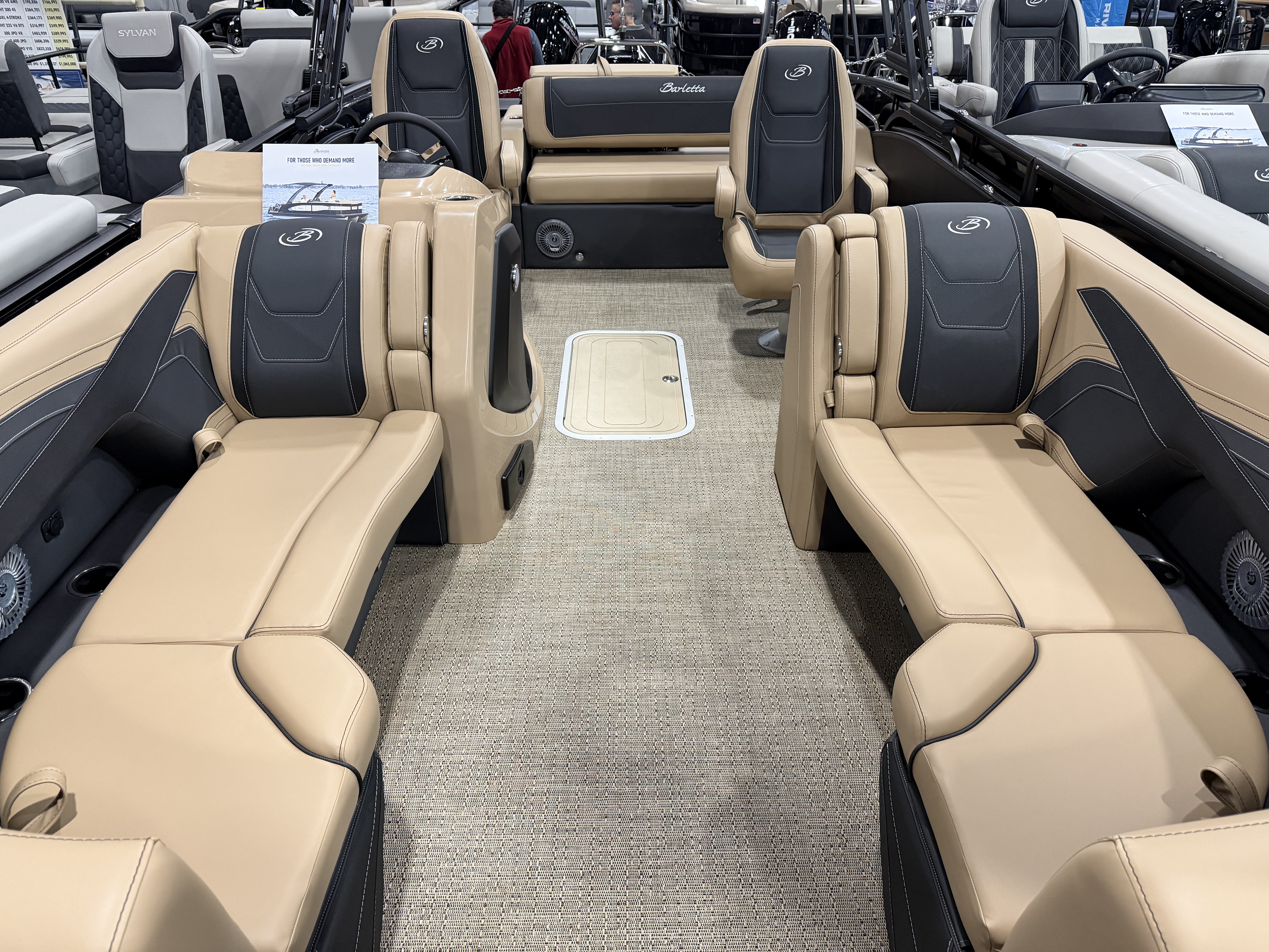 Slide: The Image of Barletta Cabrio 22 UC 2026 - 1