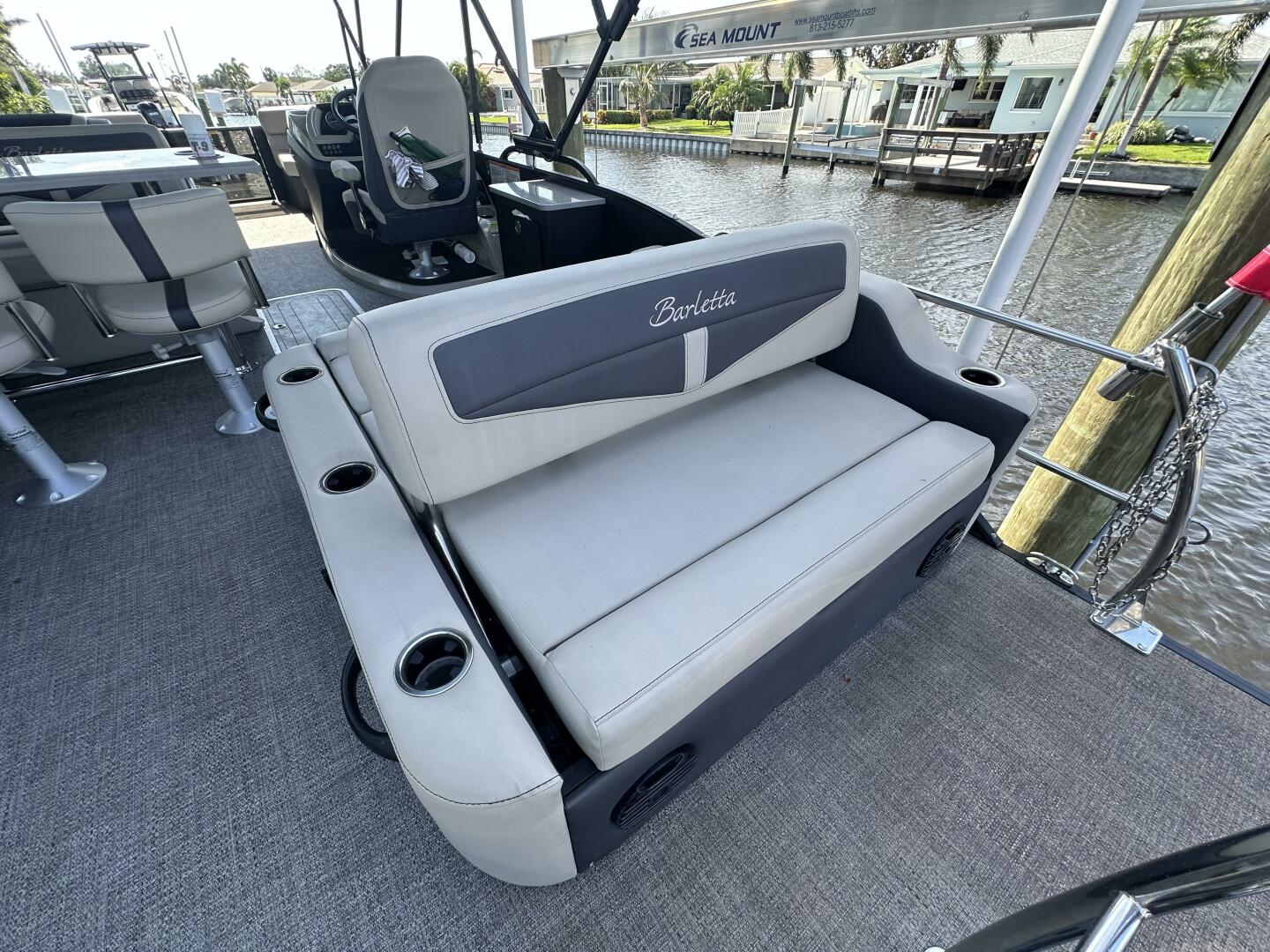 Slide: The Image of Barletta Cabrio C24UE Coastal Edition 2023 - 5351011