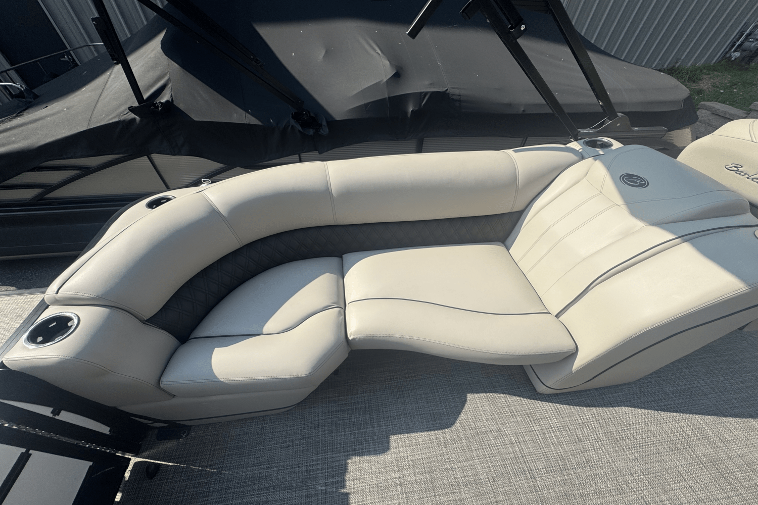 Slide: The Image of Barletta L23QC 2019 - 23