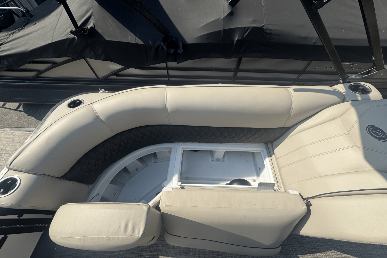 Slide: The Image of Barletta L23QC 2019 - 24