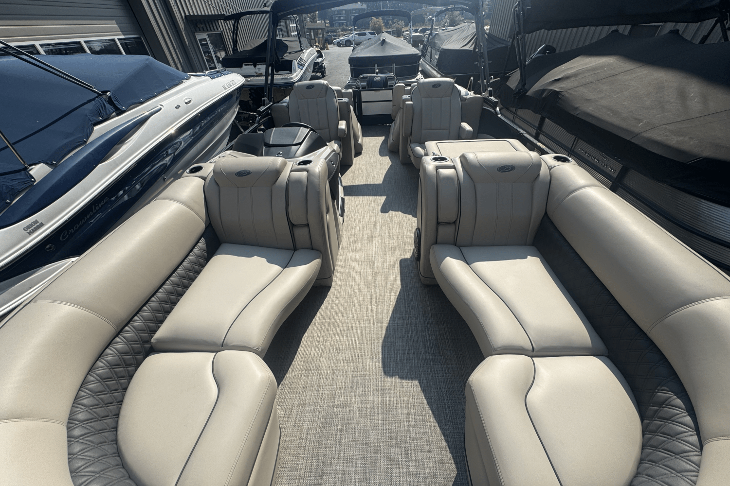 Slide: The Image of Barletta L23QC 2019 - 6