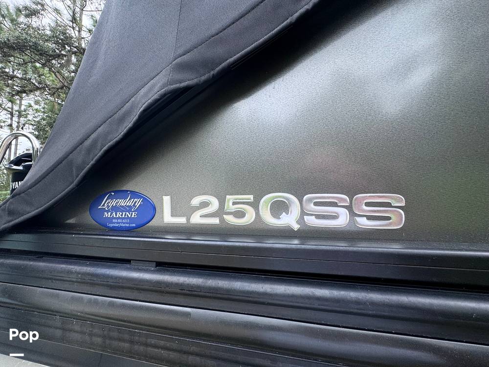 Slide: The Image of Barletta L25QSS Blackout Edition (Lusso Luxury Coastal) 2019 - 13