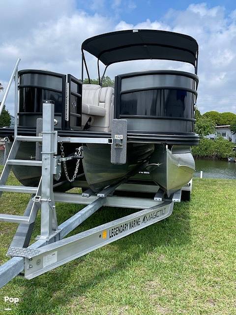 Slide: The Image of Barletta L25QSS Blackout Edition (Lusso Luxury Coastal) 2019 - 43