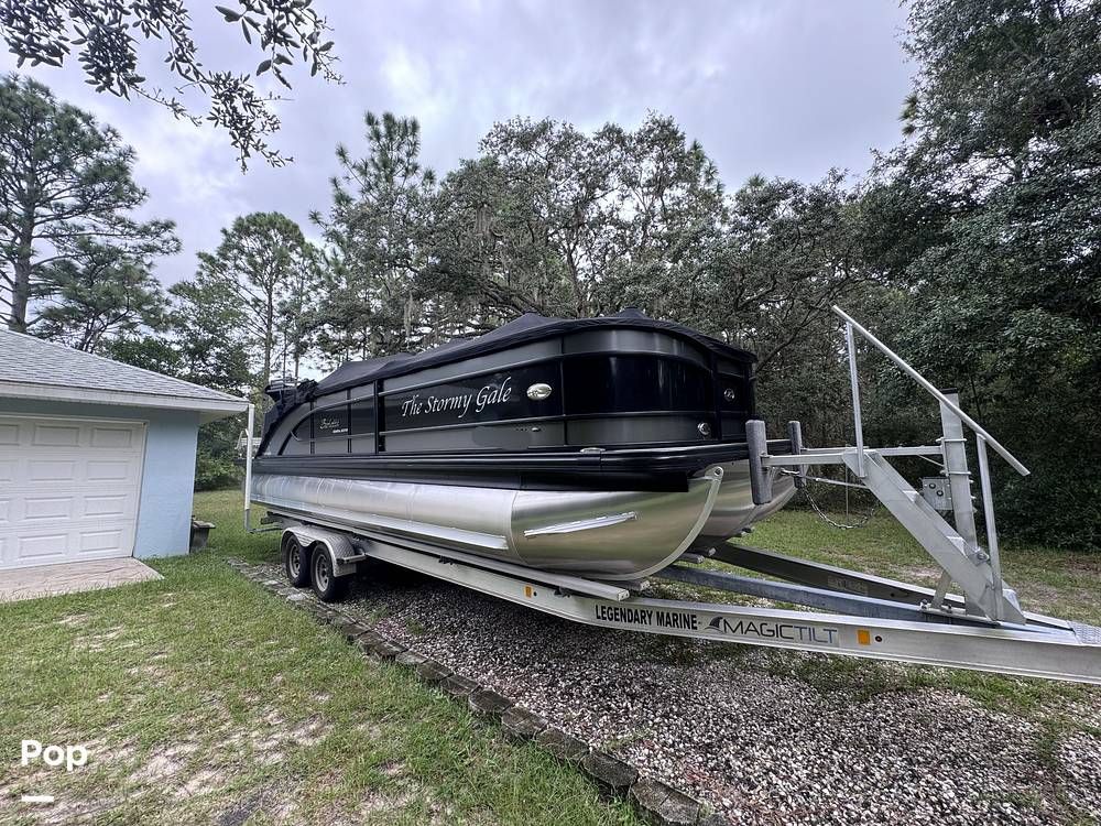 Slide: The Image of Barletta L25QSS Blackout Edition (Lusso Luxury Coastal) 2019 - 52