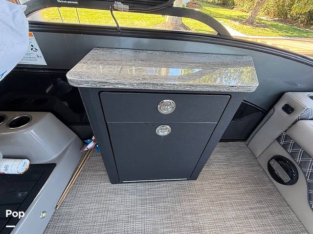 Slide: The Image of Granite Topped Storage - 15272579