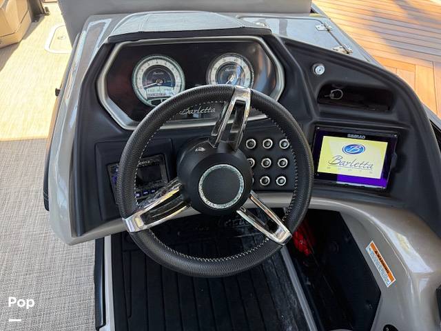 Slide: The Image of All Operating Controls At Hand - 15271038