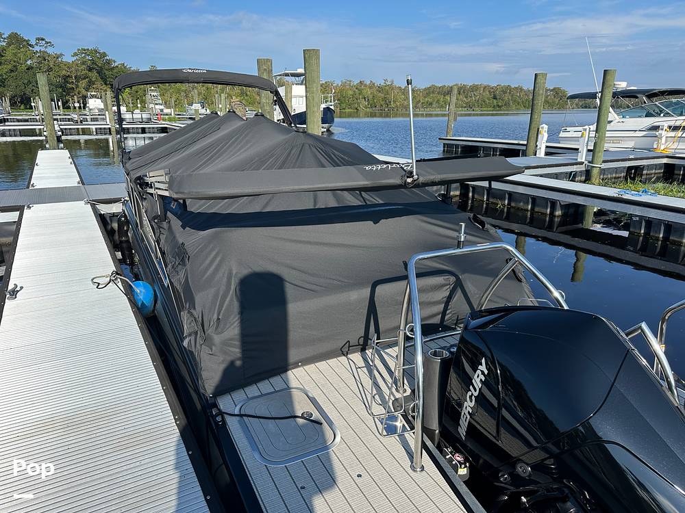 Slide: The Image of 2023 Barletta Lusso L23U - 14726109