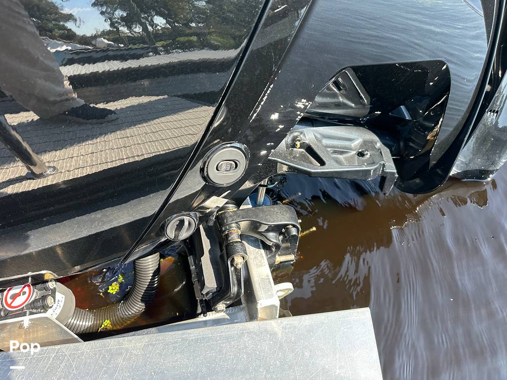 Slide: The Image of Barletta Lusso L23U 2023 - 14726127
