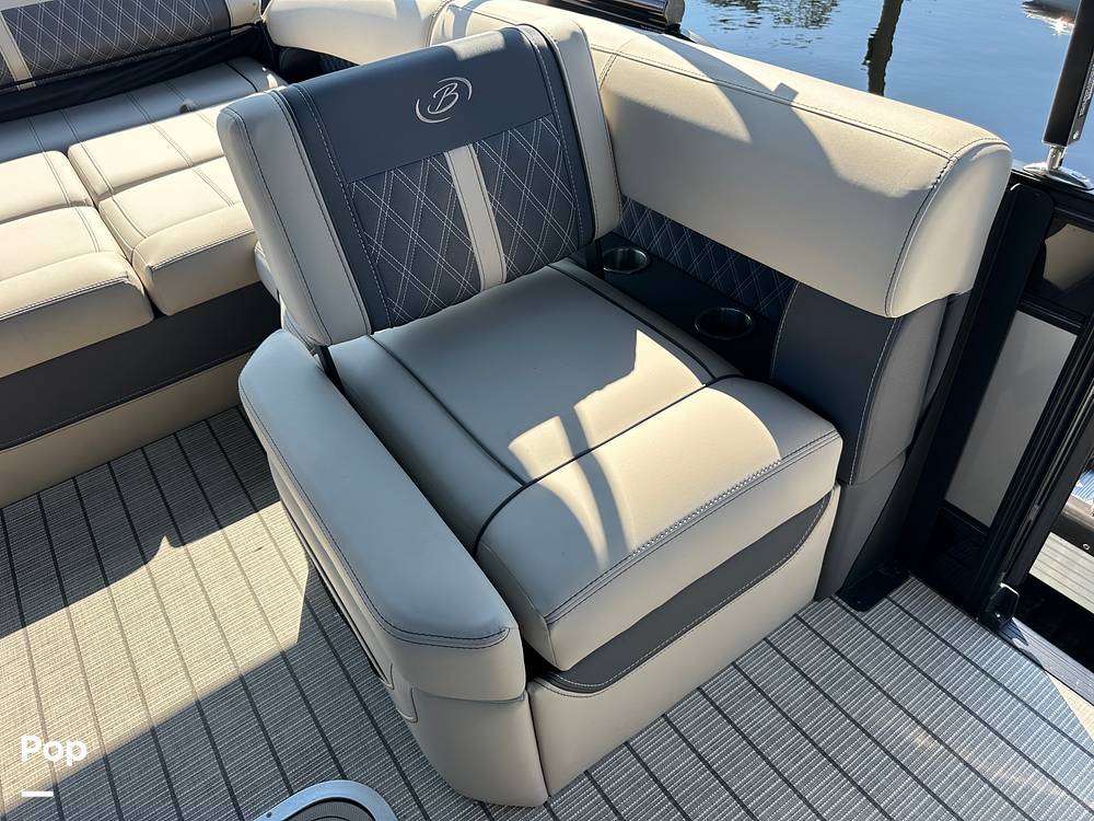 Slide: The Image of Barletta Lusso L23U 2023 - 14726181