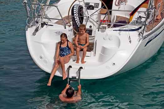 Slide: The Image of Bavaria Cruiser 33 2006 - 2