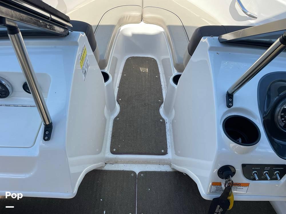 Slide: The Image of 2017 Bayliner 175 BR for sale in Bremerton, WA - 11