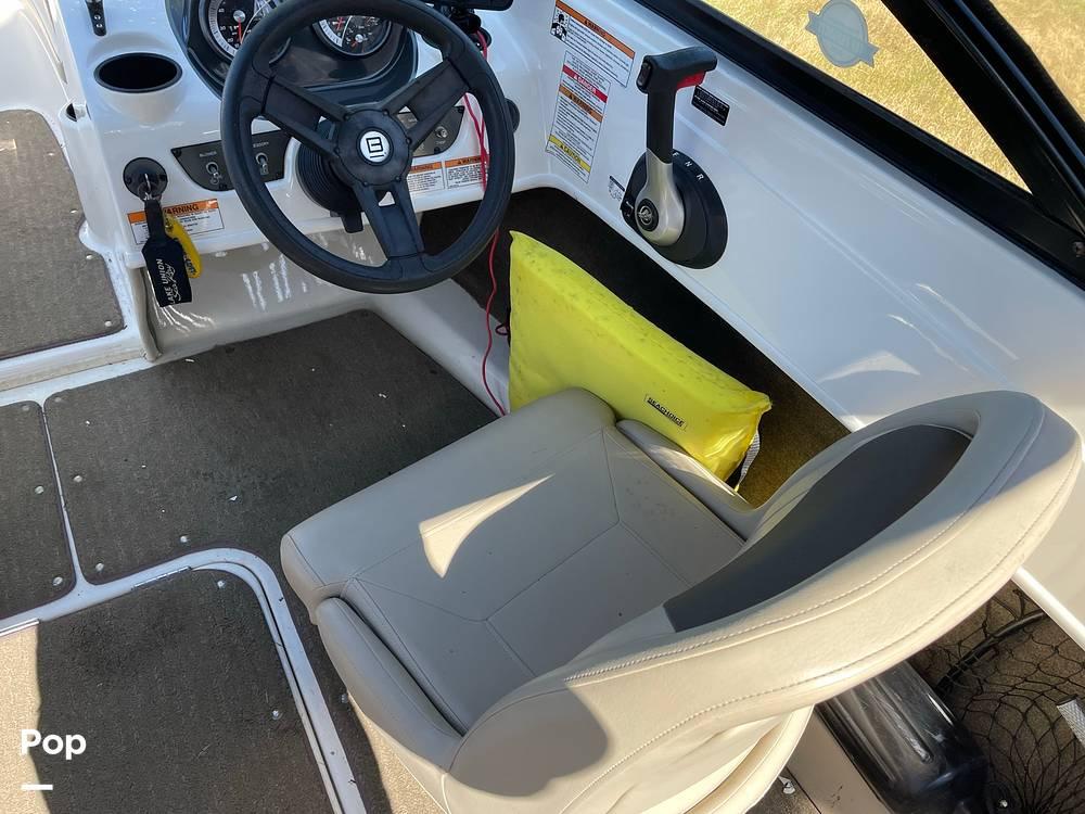 Slide: The Image of 2017 Bayliner 175 BR for sale in Bremerton, WA - 36