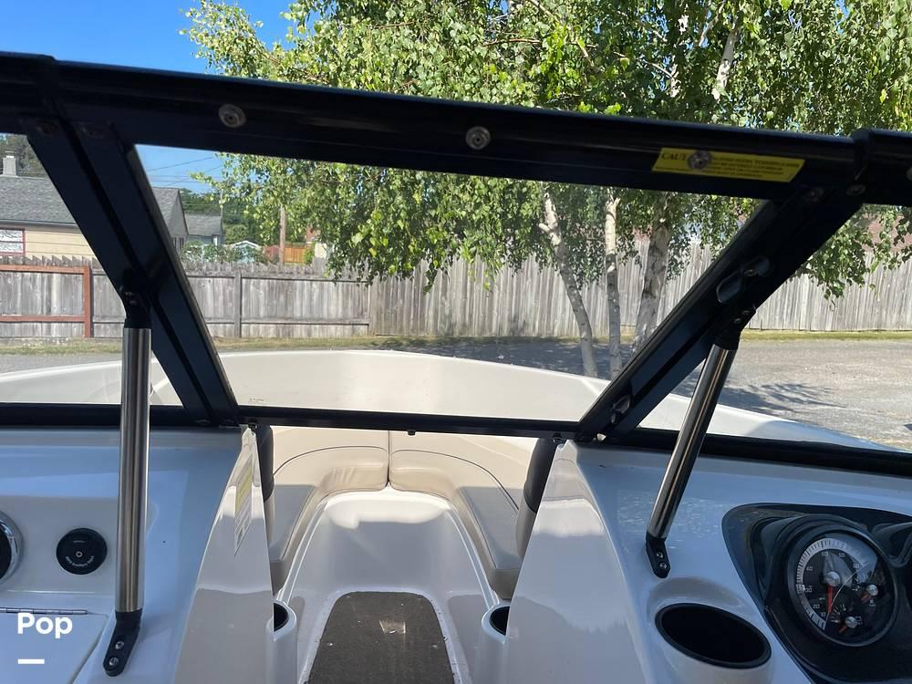 Slide: The Image of 2017 Bayliner 175 BR for sale in Bremerton, WA - 38