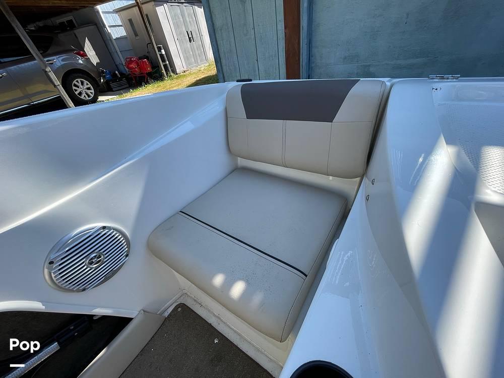 Slide: The Image of 2017 Bayliner 175 BR for sale in Bremerton, WA - 59