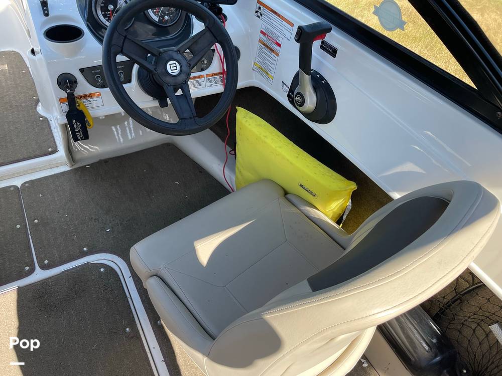Slide: The Image of Bayliner 175 BR 2017 - 12831078
