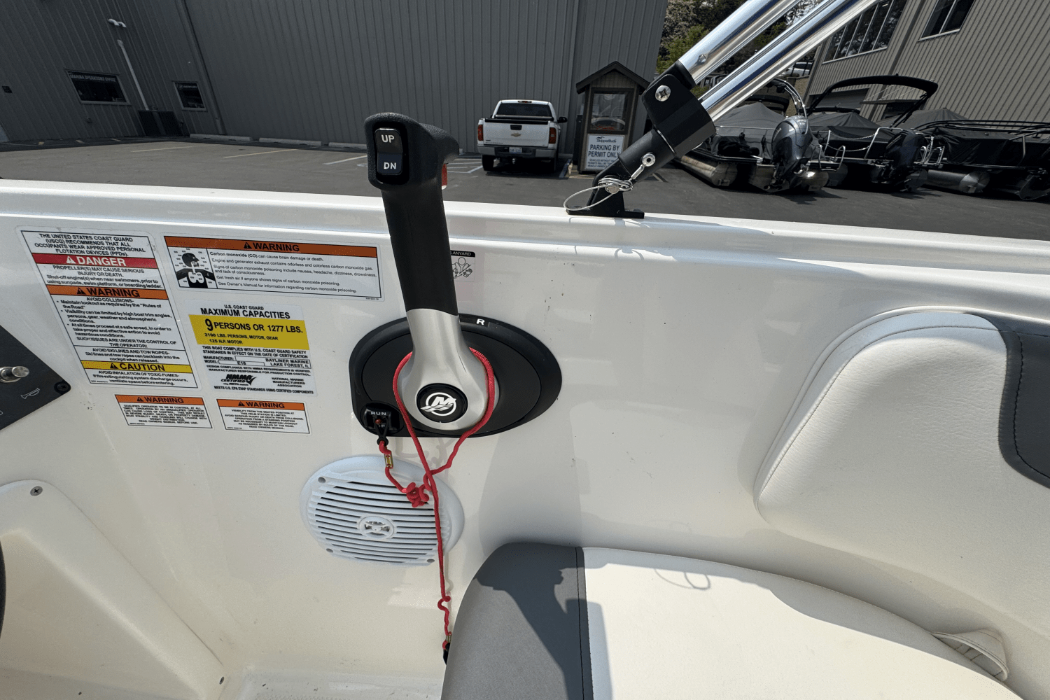 Slide: The Image of Bayliner 180 ELEMENT 2021 - 13