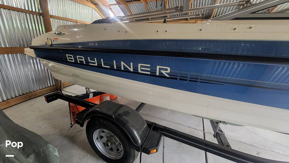Slide: The Image of Bayliner 195BR 2012 - 10606777