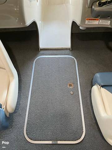 Slide: The Image of Bayliner 195BR 2012 - 9847976