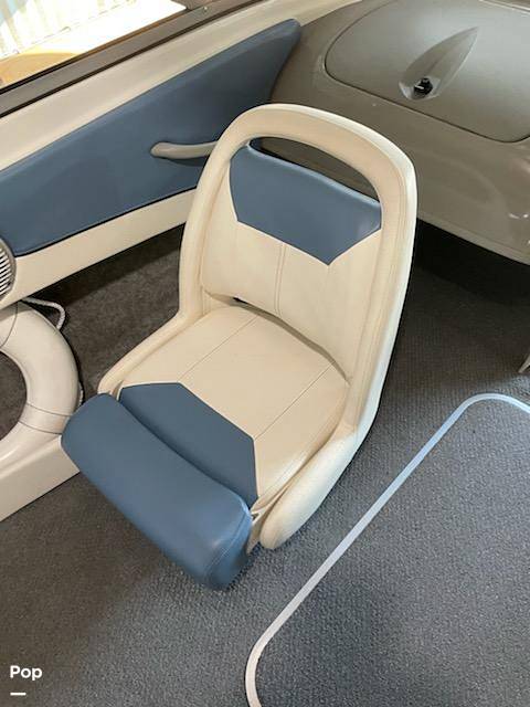 Slide: The Image of Bayliner 195BR 2012 - 9848072