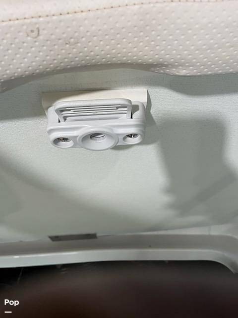 Slide: The Image of Bayliner 195BR 2012 - 9848206