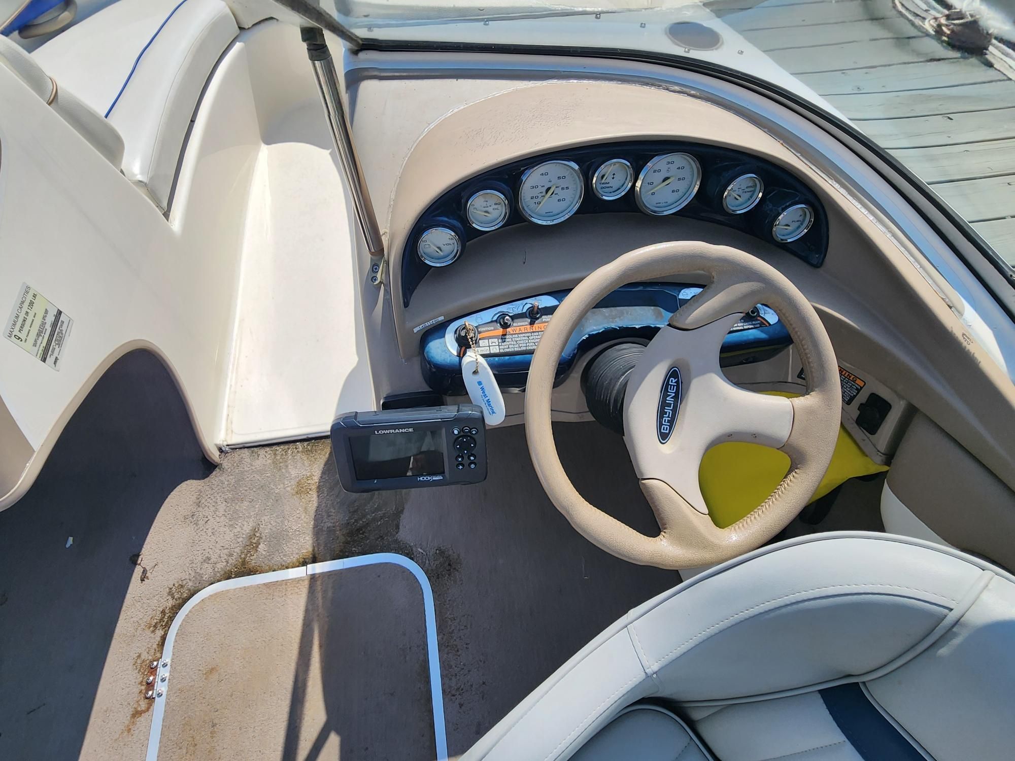 Slide: The Image of Bayliner 205 BR 2003 - 13