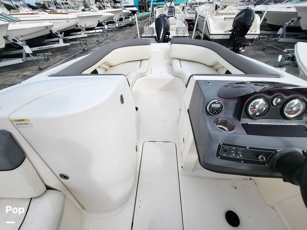 Slide: The Image of Bayliner 210 DB 2018 - 14932557