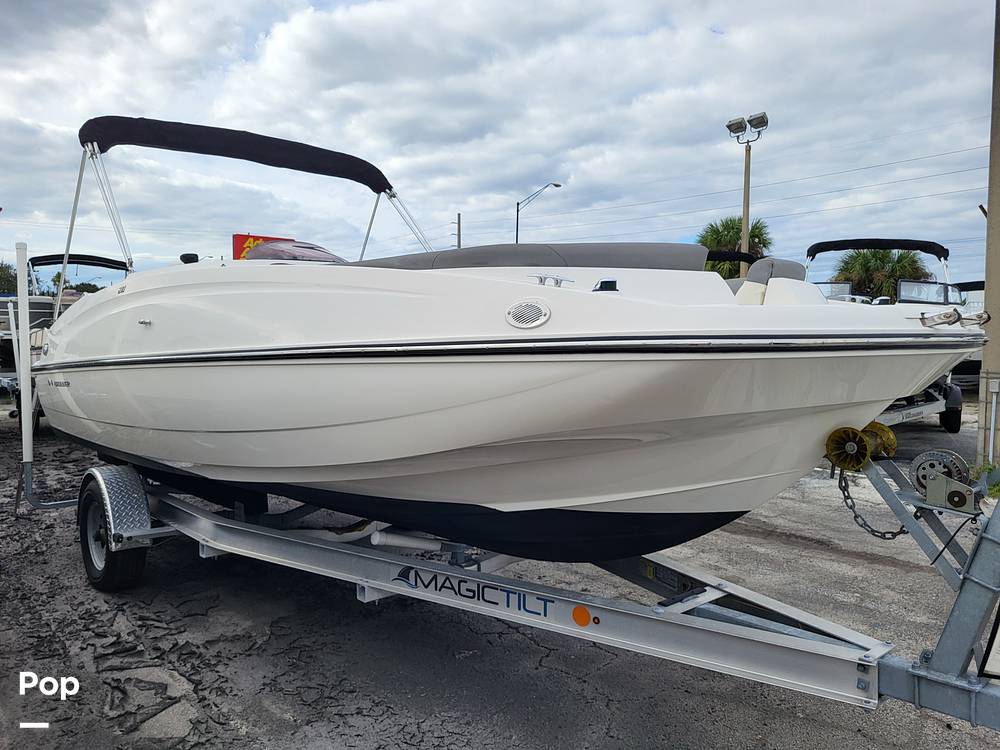 Slide: The Image of Bayliner 210 DB 2018 - 14931698