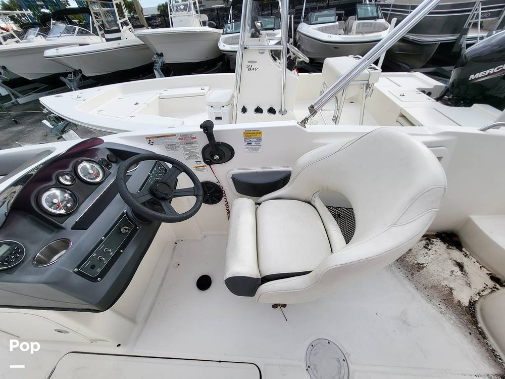 Slide: The Image of Bayliner 210 DB 2018 - 14932555