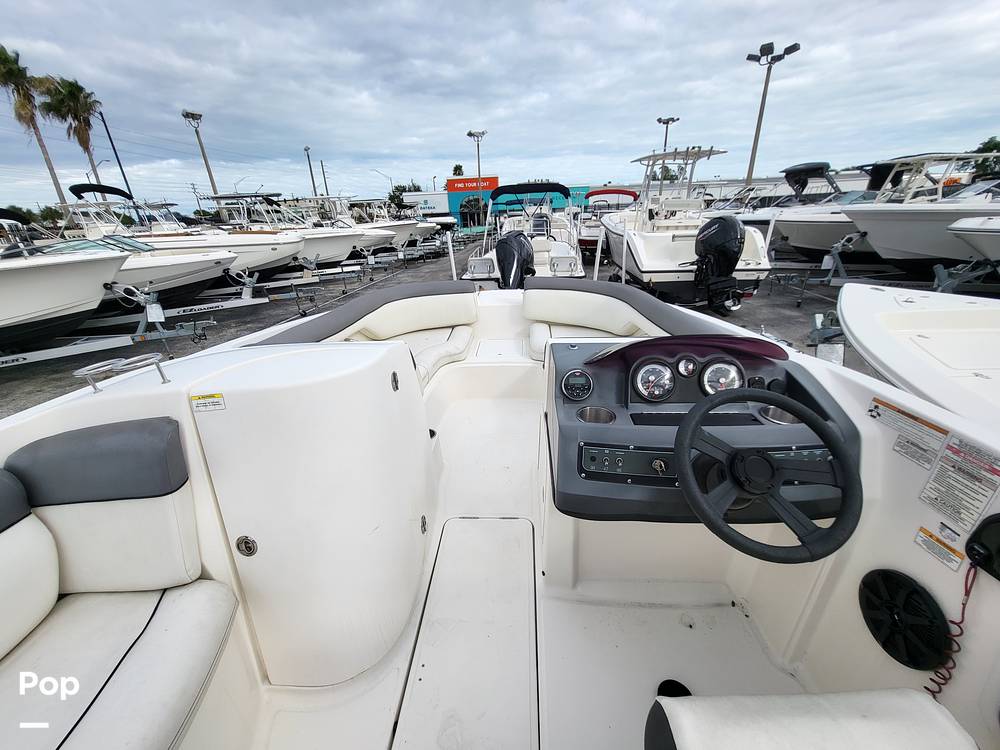 Slide: The Image of Bayliner 210 DB 2018 - 14932552