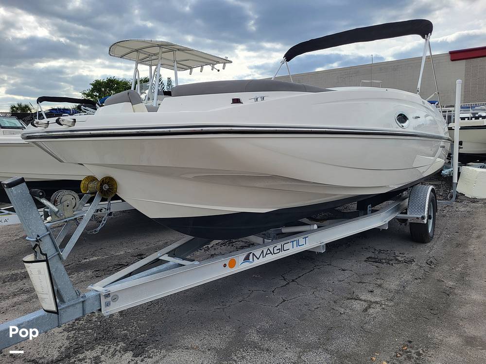 Slide: The Image of Bayliner 210 DB 2018 - 14931623