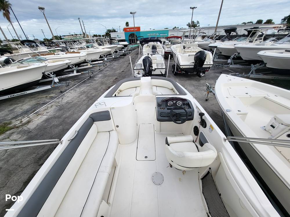 Slide: The Image of Bayliner 210 DB 2018 - 14932550