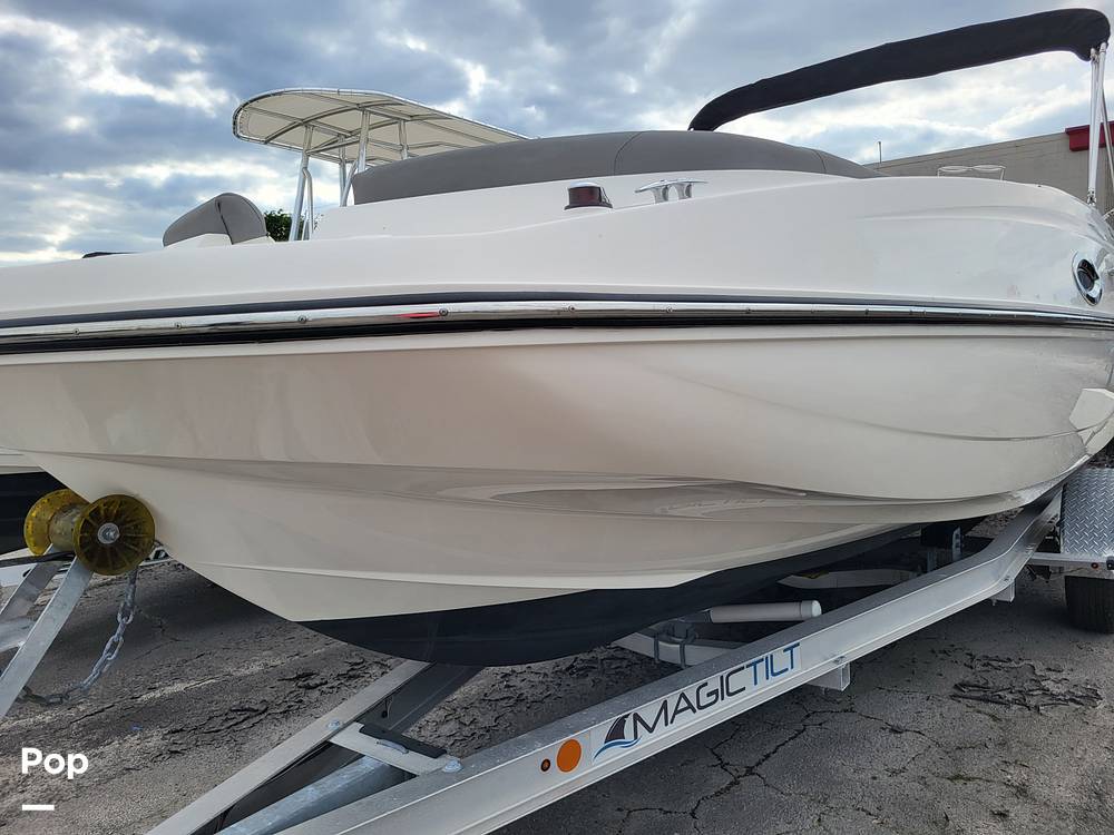 Slide: The Image of Bayliner 210 DB 2018 - 14931713