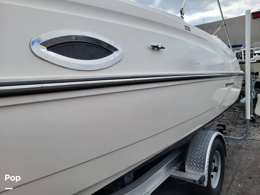 Slide: The Image of Bayliner 210 DB 2018 - 14931715