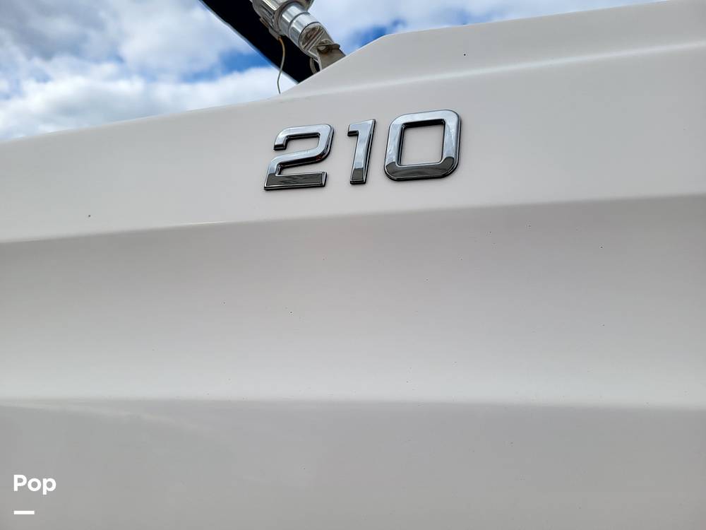 Slide: The Image of Bayliner 210 DB 2018 - 14931897