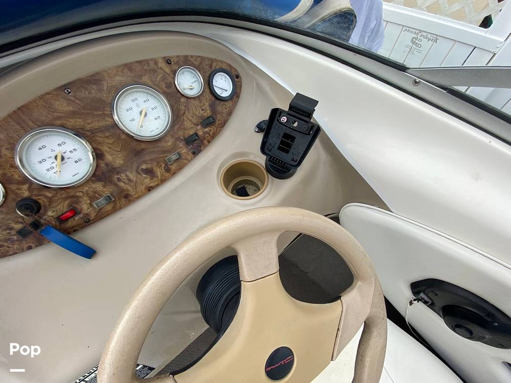 Slide: The Image of Bayliner 215 2005 - 11290328