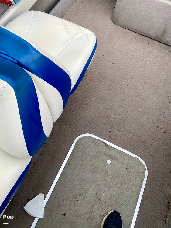 Slide: The Image of Bayliner 215 2005 - 11290336