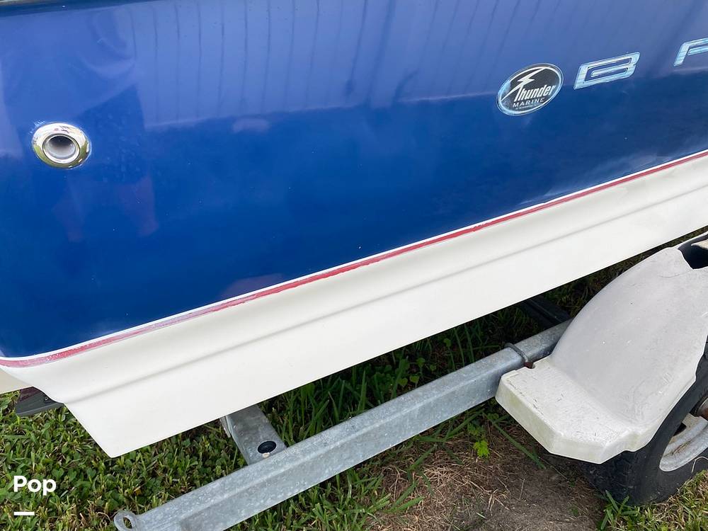 Slide: The Image of Bayliner 215 2005 - 11290360