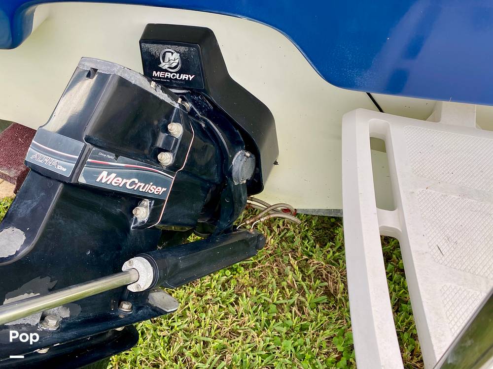Slide: The Image of Bayliner 215 2005 - 11290366